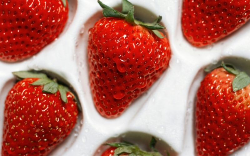 莱沃口腔‖别只靠刷牙！常吃这几种水果，牙齿越来越结实